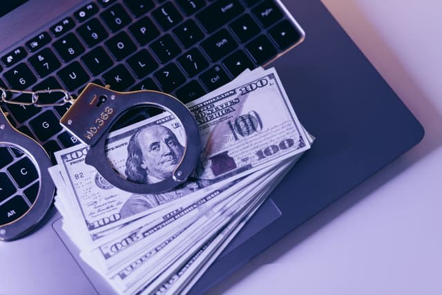 网络钓鱼攻击：AI时代下的识别与全面防护指南