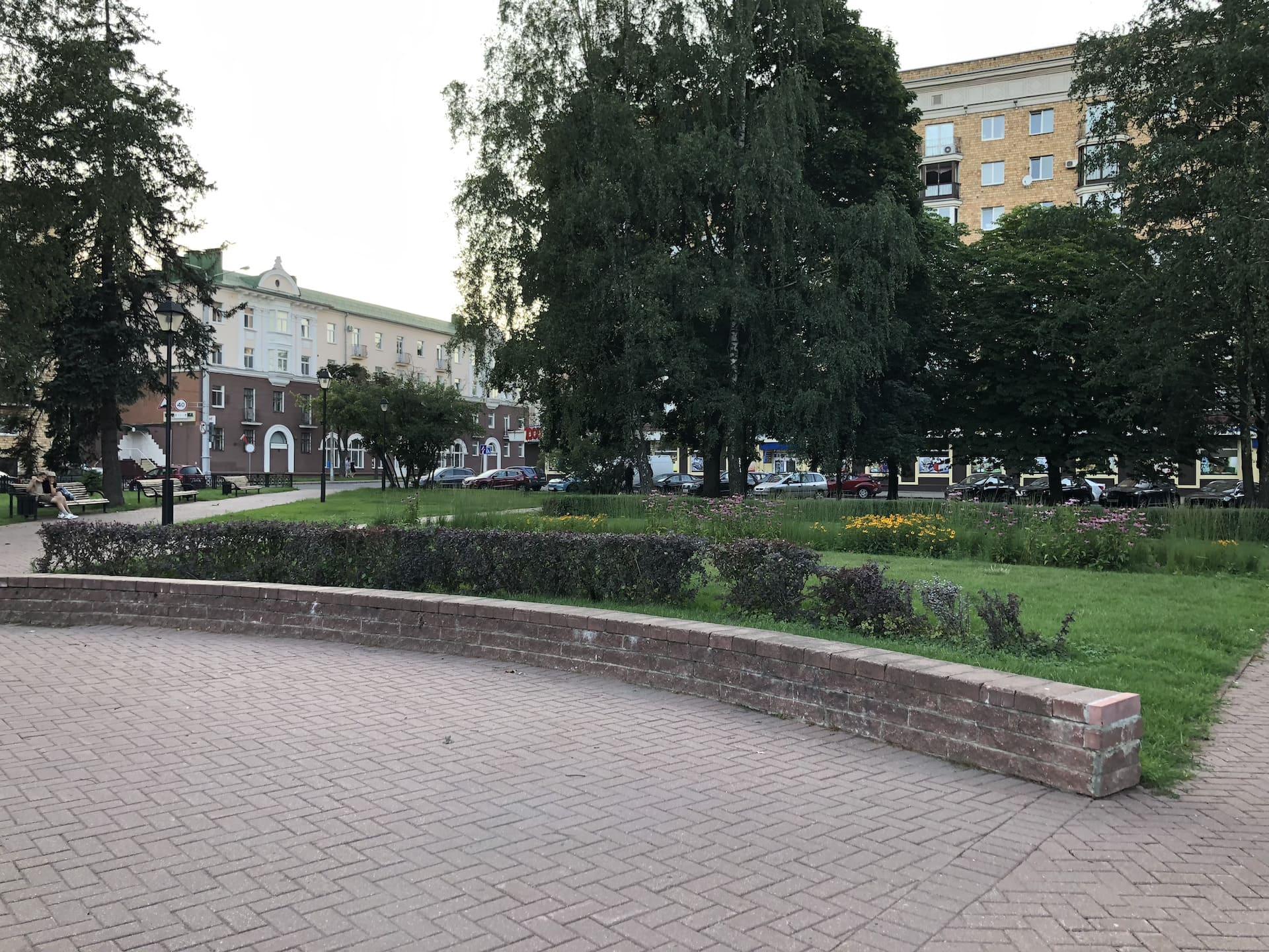 Kalinin Square 2