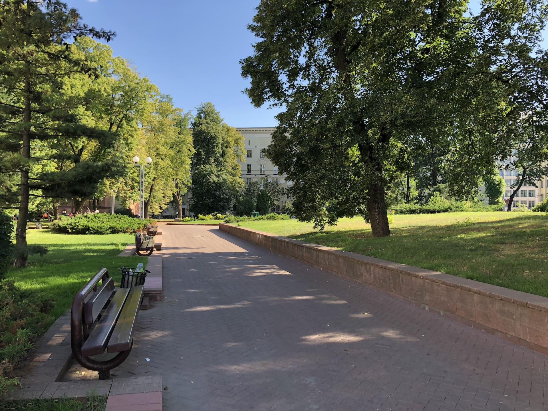 Mikhailovsky Square 1