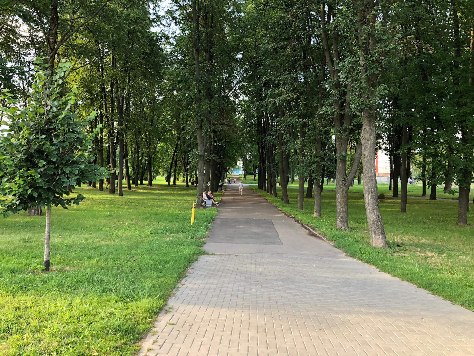 Park on Levkov Street 4