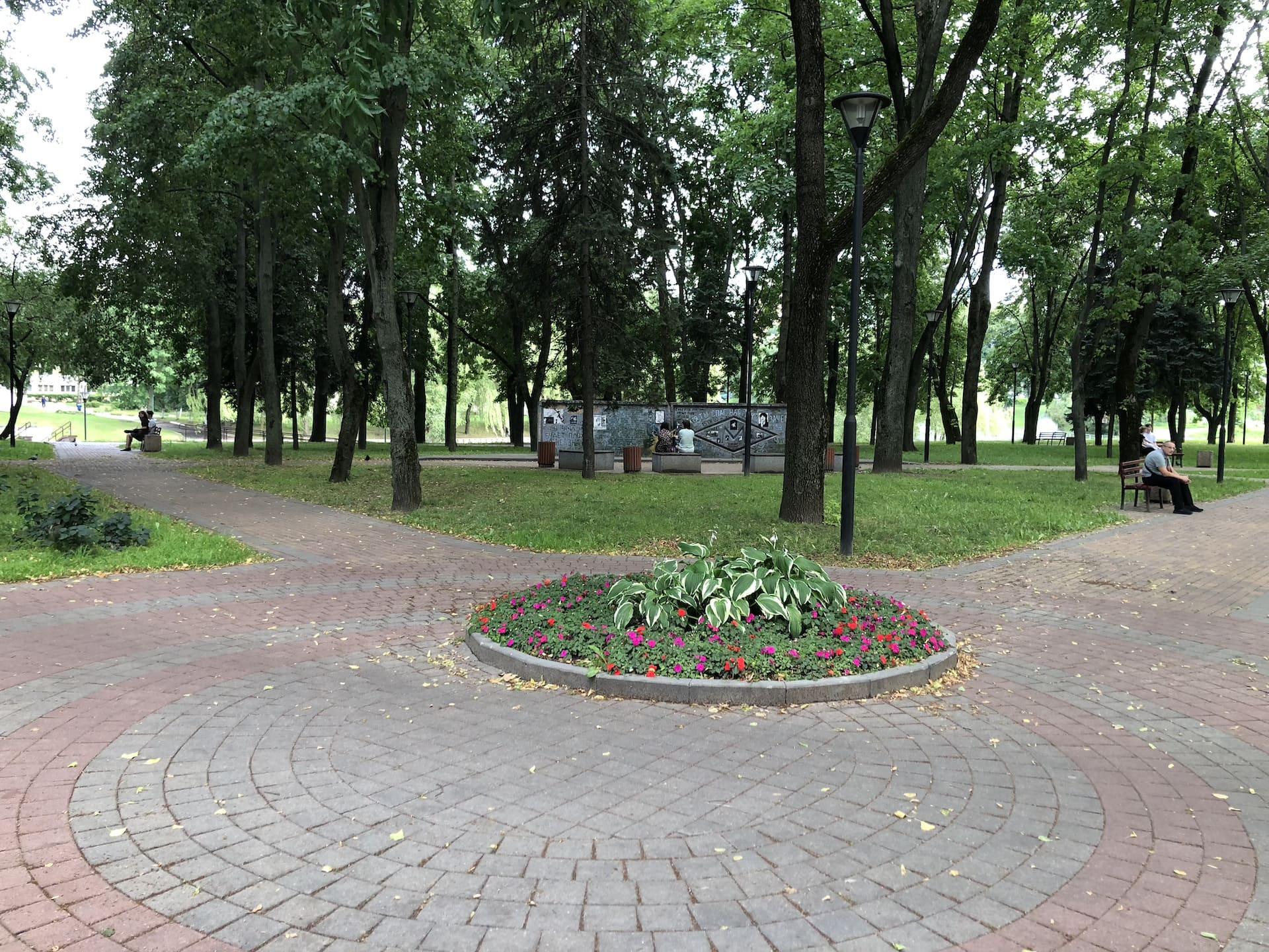 Lyakhovsky Square 2