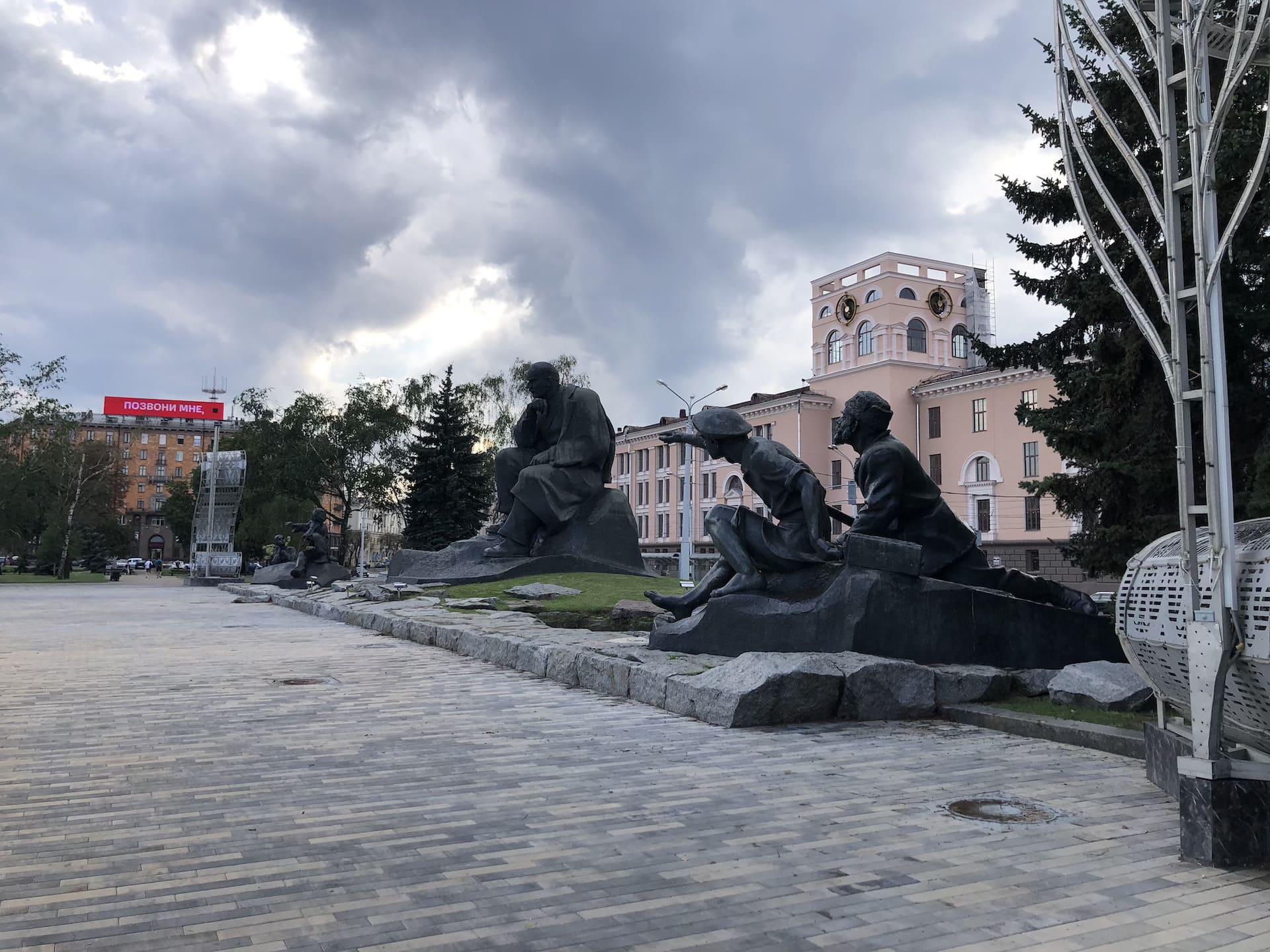 Monument to Yakub Kolas 7