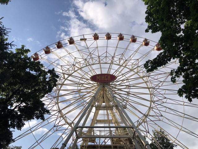 Ferris Wheel Entity photo 2