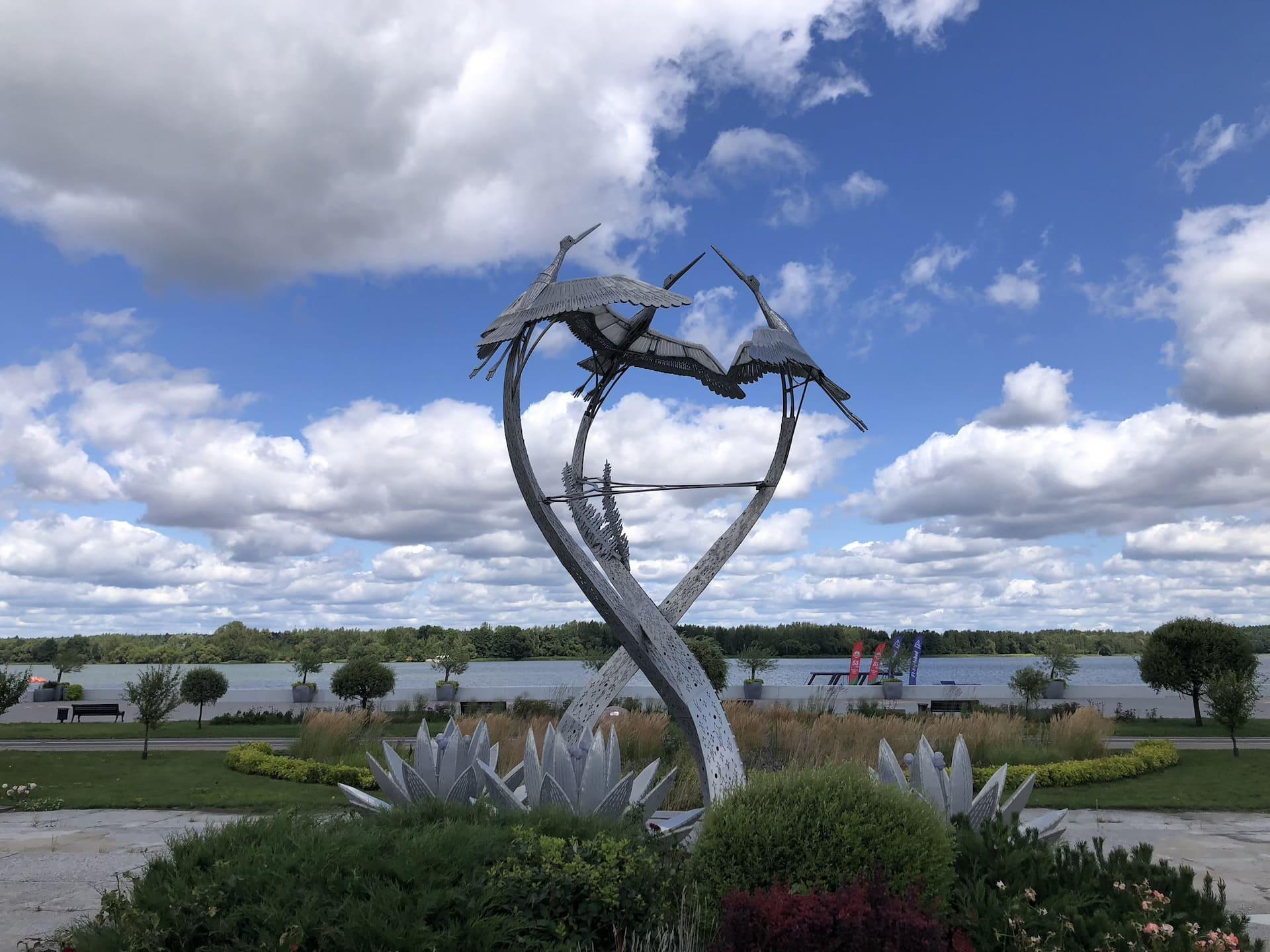 Sculpture "Three Storks" 0