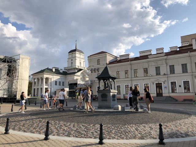 Скульптура "Городские весы" Фото объекта 0