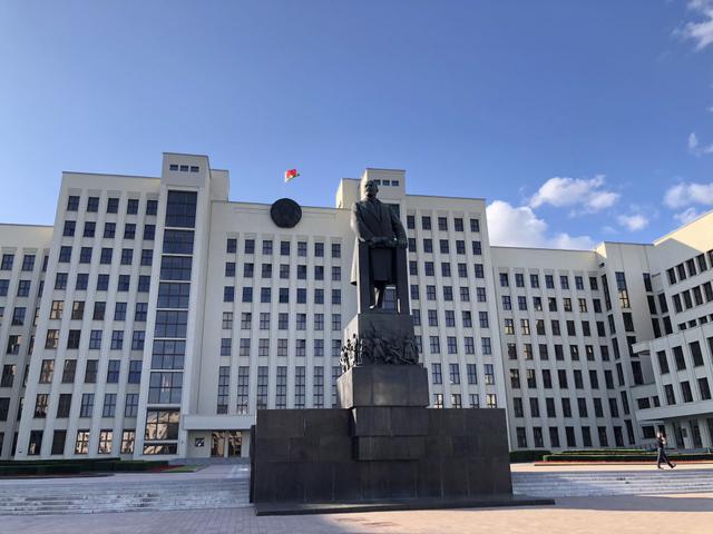 Lenin Monument Entity photo 1