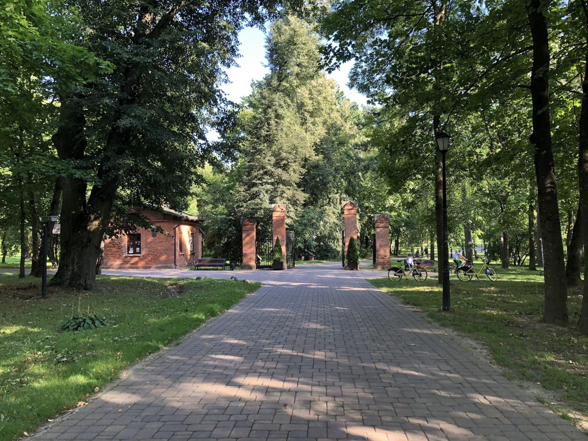 Monument to Alexander Nevsky 0