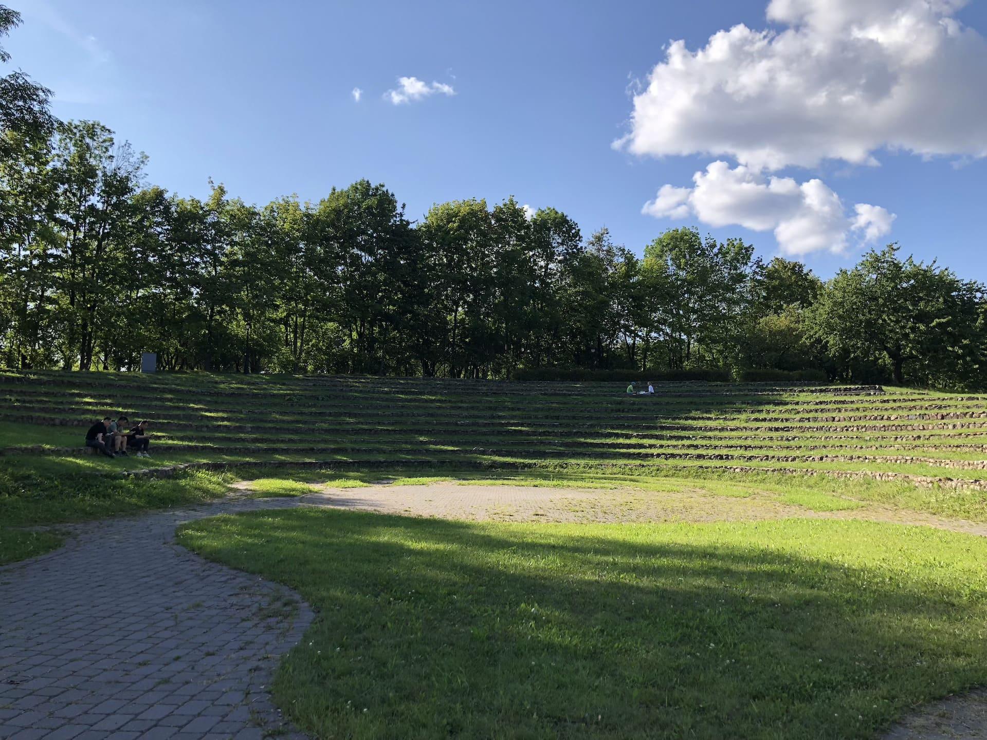 Landscape Amphitheater in Loshitsky Park 3