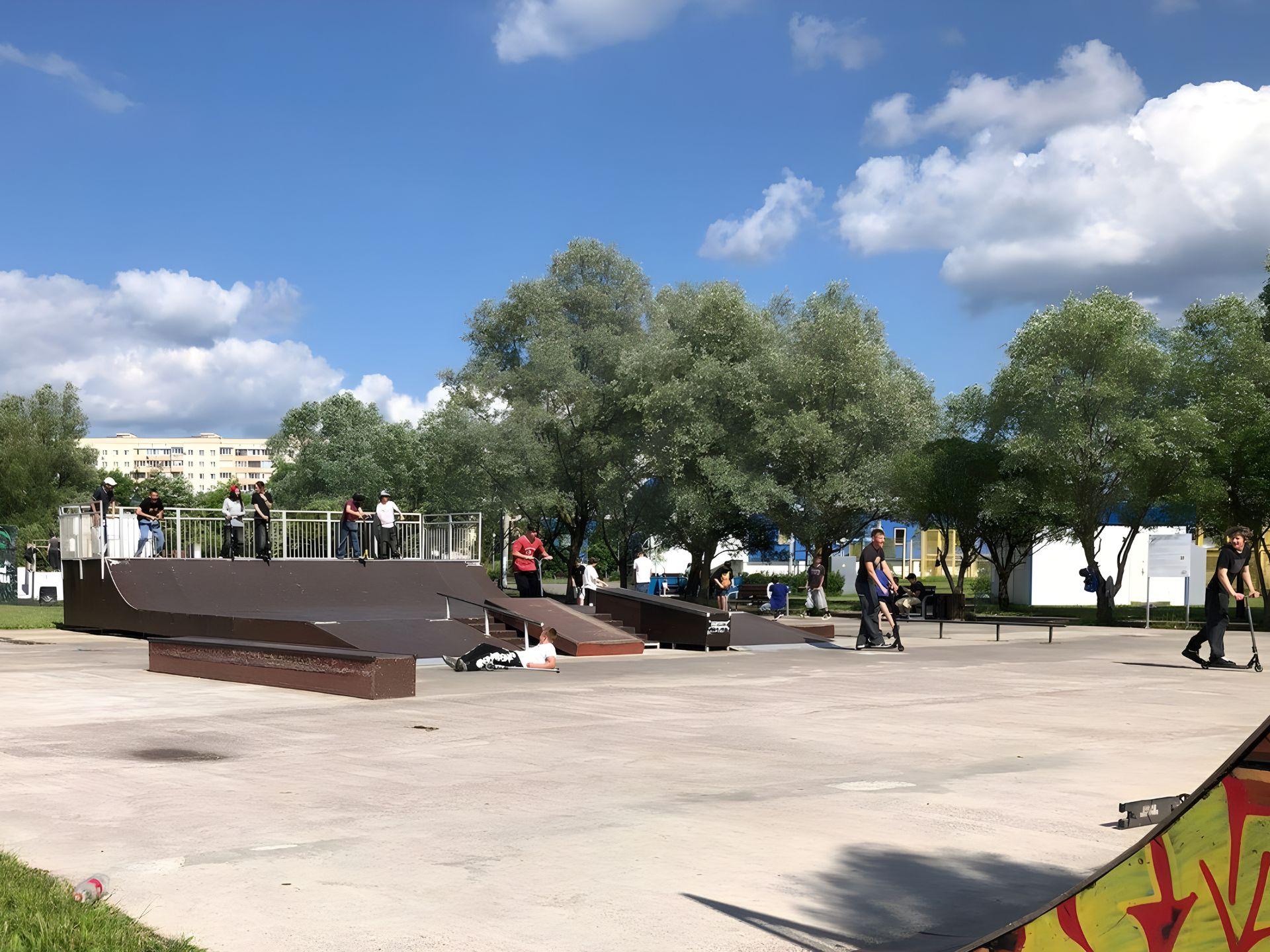 Skate Park on Stolyetova Street 1