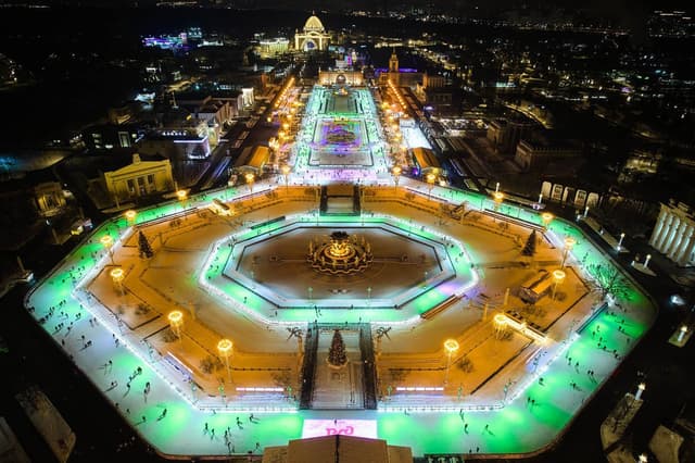 Каток на ВДНХ 2025-2026: полное руководство для посетителей