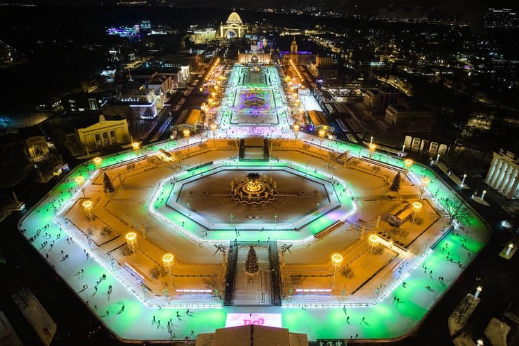 Каток на ВДНХ 2025-2026: полное руководство для посетителей